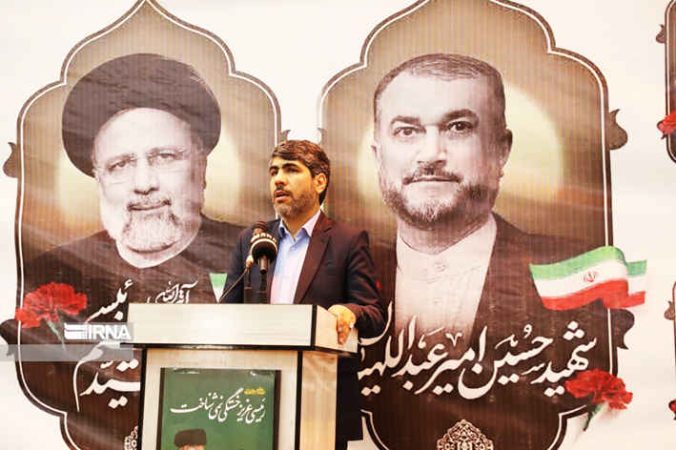 لطیفی: شهید رئیسی نماد مدیریت جهادی و خدمت صادقانه بود