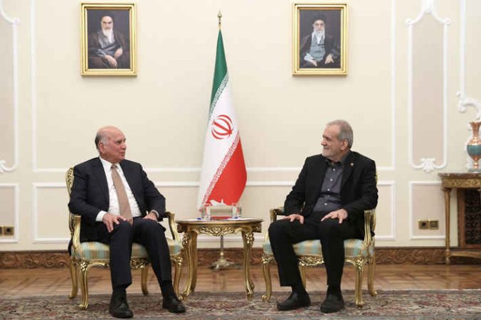 پزشکیان: برای رشد و پیشرفت ملت‌ ایران از کسی دستور یا اجازه نمی‌گیریم