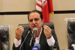 استاندار ایلام در جمع مردم آبدانان: همه مدیران باید پاسخگو و در کنار مردم باشند/ خدمت بی‌منت به مردم اولویت مدیریت استان است