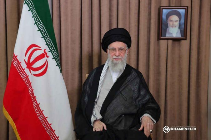 رهبر معظم انقلاب: نیروهای مسلح رژیم رذل صهیونی را بیچاره خواهند کرد