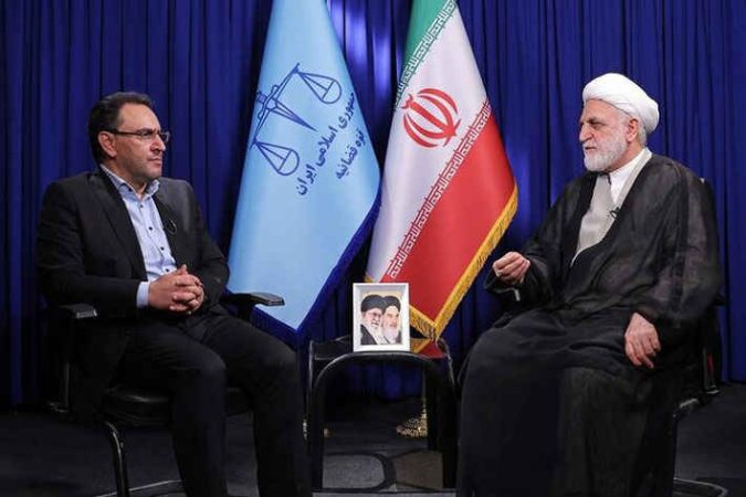 دفاع ایران کاملاً عقلانی و مشروع است/ کمک به دولت برای عبور از شرایط خاص