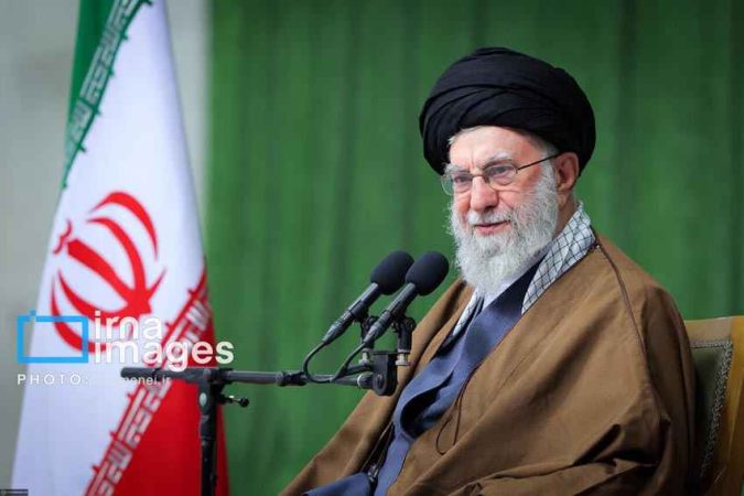 روضه‌خوانی رهبر شهید انقلاب برای حضرت ابوالفضل(ع)