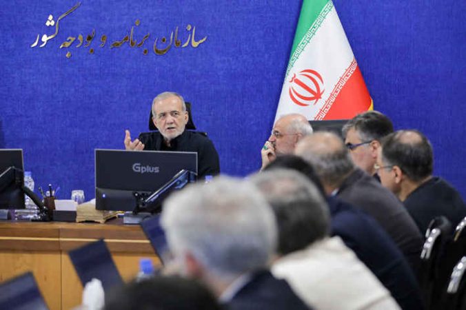 رئیس جمهور: بودجه طوری تدوین شود که حمایت بیشتری از اقشار محروم صورت پذیرد