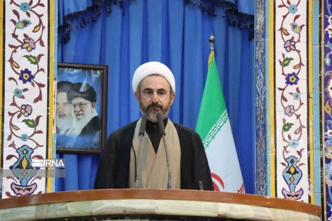 امام جمعه ایلام: اربعین نمایش قدرت نرم ایمان و وحدت اسلامی است