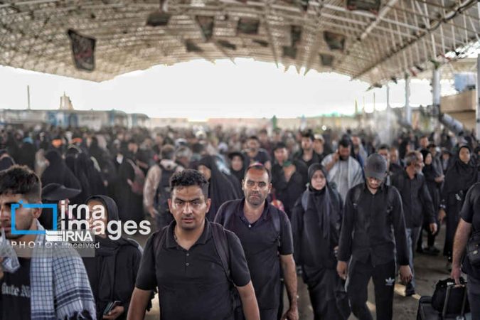 بازگشت پرشور زائران از مهران/ تردد بیش از سه میلیون نفر