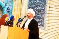 تأکید نماینده ولی‌فقیه بر ضرورت حمایت از هنرمندان و پرهیز از تخریب رسانه‌ای
