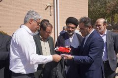 توزیع هزار بسته معیشتی و نوشت‌افزار در چوار با مشارکت پتروشیمی ایلام