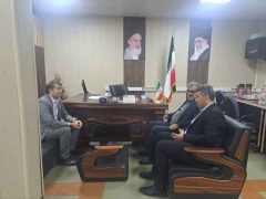 بازدید سرزده فرماندار ایلام از ادارات دولتی شهرستان