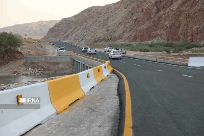 آغاز کار تعریض و بهسازی ۱۴۰ دهنه پل در جاده مهران – دهلران