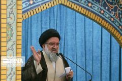 اطاعت از رهبرانقلاب رمز پیروزی در برابر دشمن است/ لزوم حضور مردم در صحنه تا پیروزی نهایی