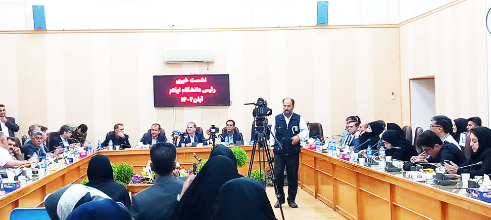 رئیس دانشگاه ایلام: دانشگاه باید منشأ اخلاق، امید و مرجعیت علمی در استان باشد + گزارش تصویری