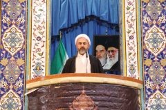 امام‌جمعه ایلام: ایران الگوی ایستادگی ضد نظم‌جهانی ظالمانه است
