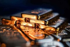 سقوط قیمت طلا در پی اصلاح سیاست مالیاتی پکن