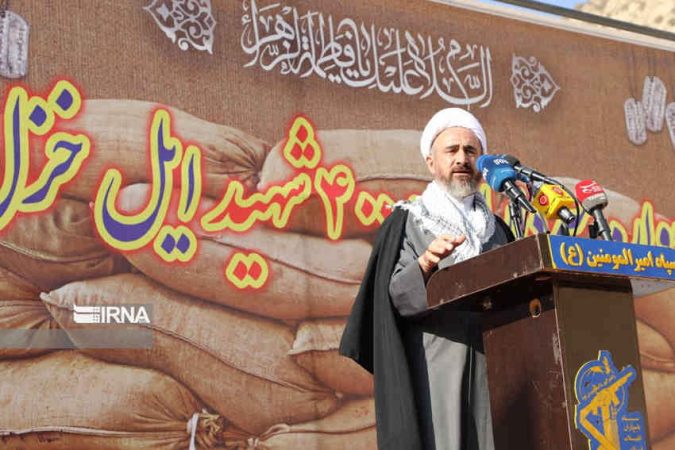 امام‌جمعه ایلام: ایل خزل نماد ایثار، ایمان و بازدارندگی معنوی ملت ایران است