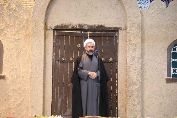 امام جمعه ایلام: مقاومت ملت‌های مظلوم پژواک اقتدار انقلاب اسلامی است