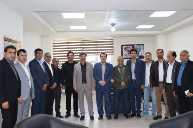 برگزاری جلسه مشترک مدیران مخابرات منطقه ایلام با شهردار ایوان