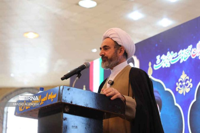 امام جمعه ایلام: رؤیای نفوذ دشمن با «سدِ وحدت» تعبیر نمی‌شود