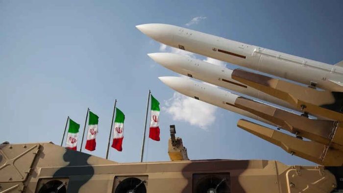 رسانه روس: توانمندی نظامی ایران به کابوسی برای ناوهای آمریکایی تبدیل خواهد شد