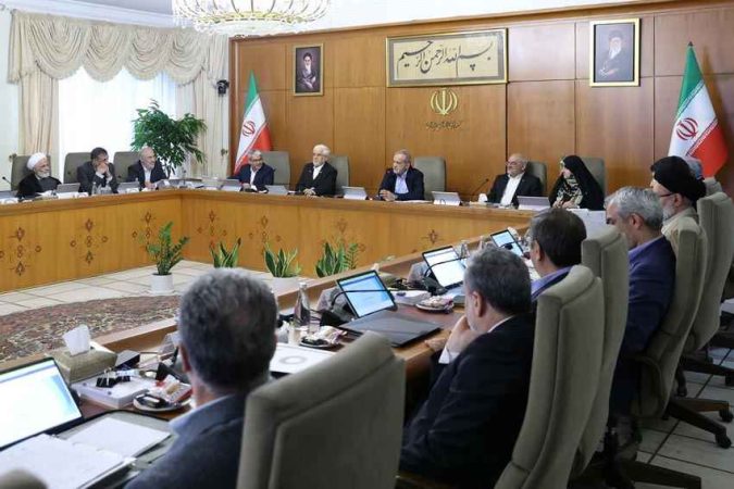 پزشکیان: تشدید فشارهای اقتصادی علیه کشور برای افزایش نارضایتی مردم است