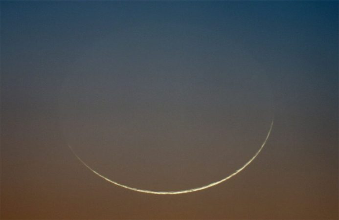 هلال ماه رؤیت شد/فردا اول رمضان است