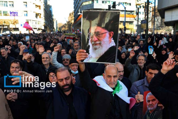نهاد حقوق‌بشری انگلیس: آیت‌الله خامنه‌ای به دلیل ایستادن در سمت درست تاریخ شهید شد
